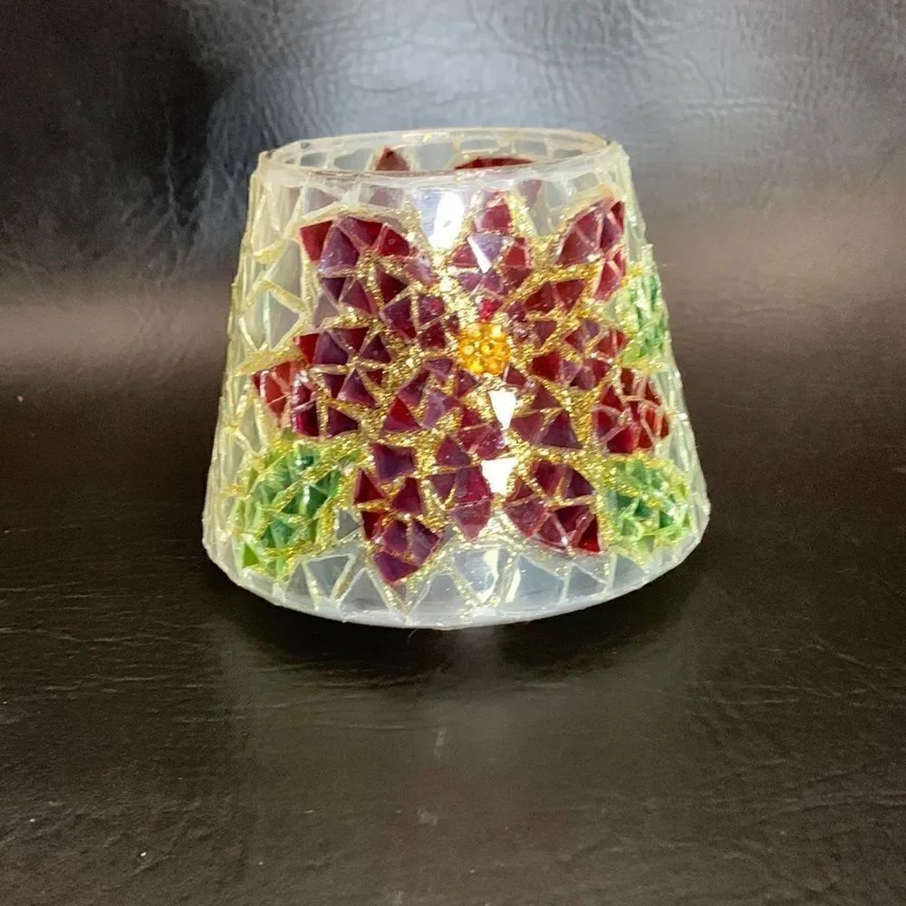 Home Interiors USA Poinsettia Red Gold Green Frosted Candle Shade 4 Inches Tall
